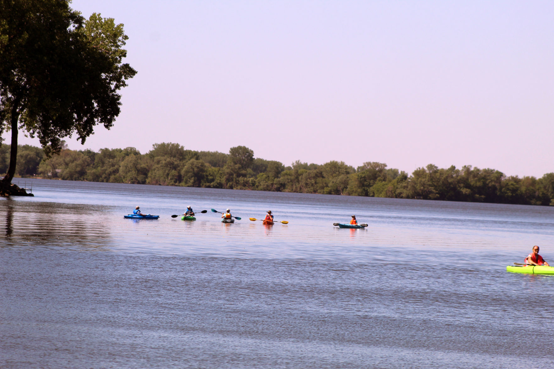 061019-ctzn-news-paddle-f022.jpg